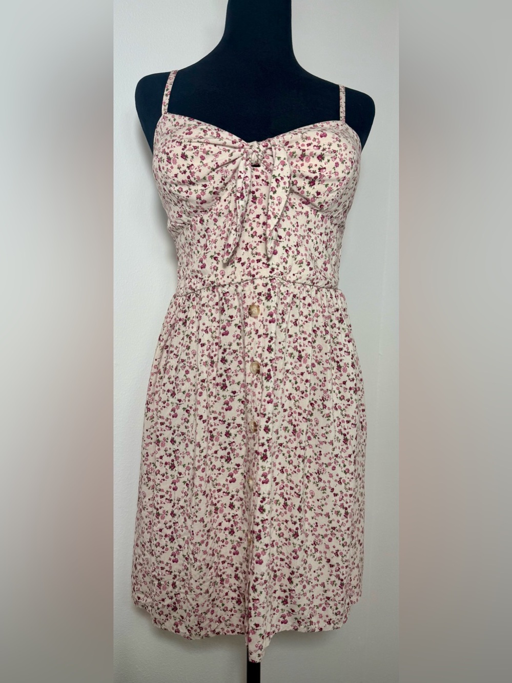 AUW Floral Tie-Front Button Smocked Mini Sundress with adjustable straps Size L